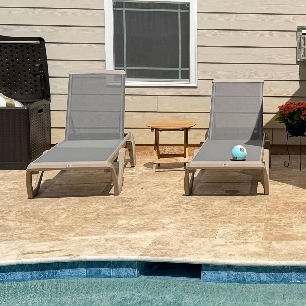 PURPLE LEAF Outdoor Chaise Lounge Chair Pool Lounge Chair with Champagne Aluminum Plastic Stackable Patio Lounge Chair for Poolside Sunbathing Beach Deck Yard