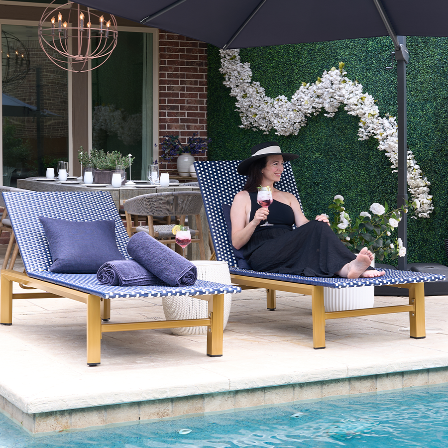 PURPLE LEAF Extra Large Patio Chaise Lounge French Outdoor Wicker Lounger Matte Teak Aluminum Frame 771LBS Capacity PE Rattan Adjustable Backrest for Pool Garden Beach Backyard
